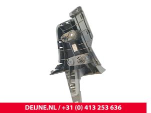 Lynk & Co 01 Bumpersteun rechts-achter O324151 foto 2