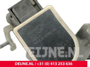 Lynk & Co 01 Xenon hoogteregelaar O324158 foto 2