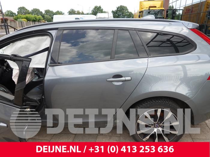Volvo V60 Türscheibe 4-türig links hinten O324213