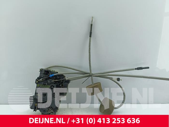Mercedes Vito Schiebetür Schließmechanik rechts O324328