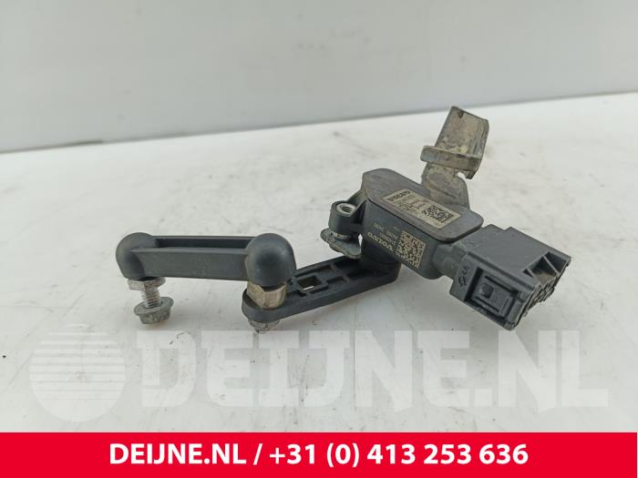 Volvo XC60 Xenon height adjustment O324347