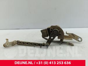Lynk & Co 01 Xenon height adjustment O324368 photo 3