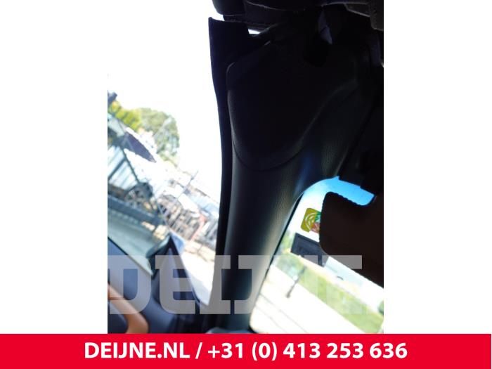 Volvo C70 A-stijl Afdekkap links O324506
