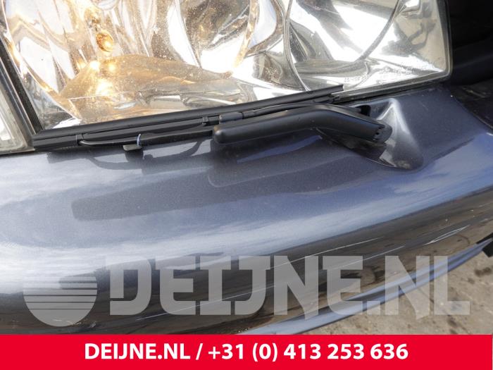 Volvo C70 Koplampwisser arm O324542