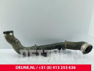 Volvo V60 Intercooler Rohr O324492 foto 2