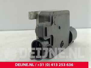 Volvo S90 Module cooling fan O324597 photo 3
