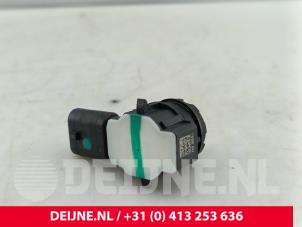Lynk & Co 01 PDC-Sensor O324903 foto 2