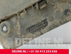 Volvo XC40 Mud-flap O324909 photo 3