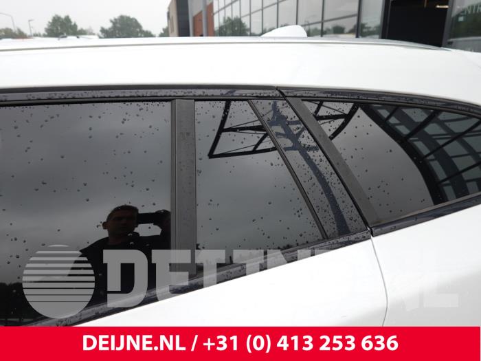 Volvo V60 Driehoeks Ruit links-achter O325069