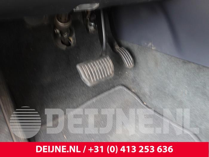 Volvo V60 Rempedaal O325123