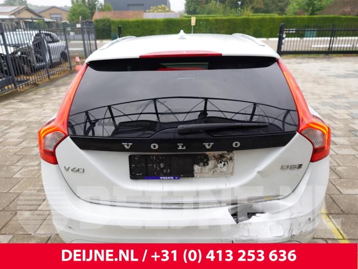 Volvo V60 Ruit achter O325125