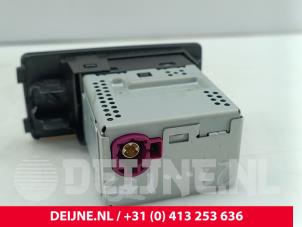 Volvo S90 AUX / USB-Anschluss O325231 foto 2