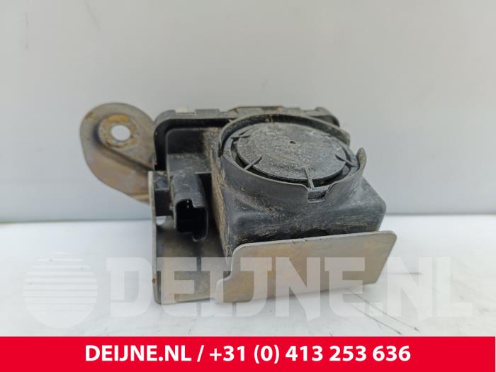 Lynk & Co 01 Alarm sirene O325246