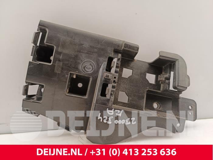 Volvo V60 Rear bumper bracket, right O325273