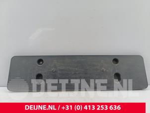 Lynk & Co 01 Kennzeichenhalter vorne O325299 foto 2