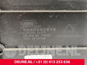 Lynk & Co 01 Kennzeichenhalter vorne O325299 foto 3