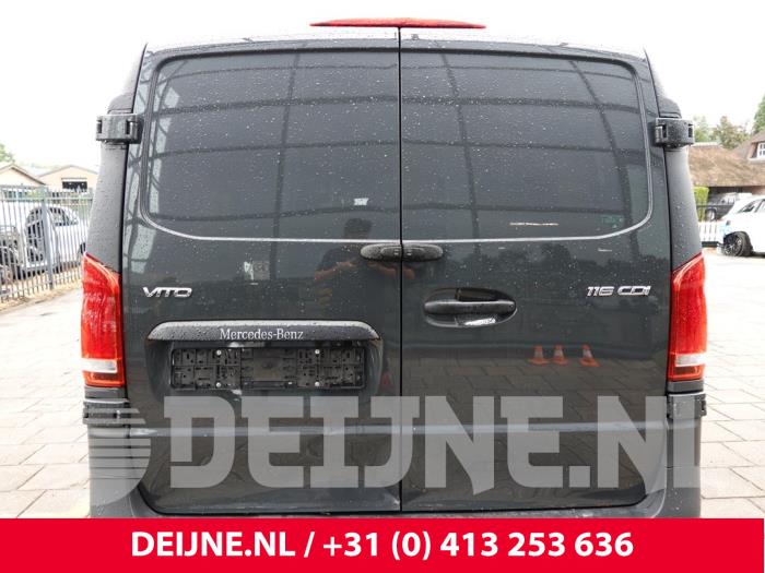 Mercedes Vito Griff Hecktür Lieferwagen O325320
