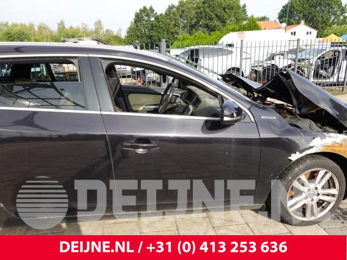Volvo V60 Tür 4-türig rechts vorne O325569