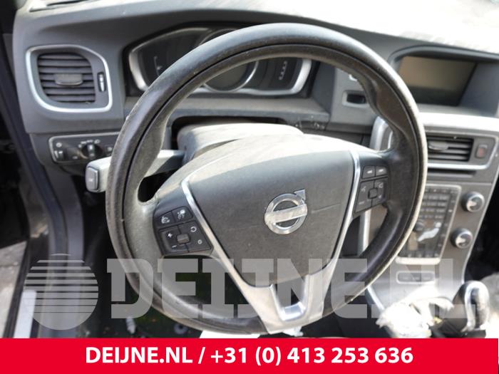 Volvo V60 Lenkrad O325588