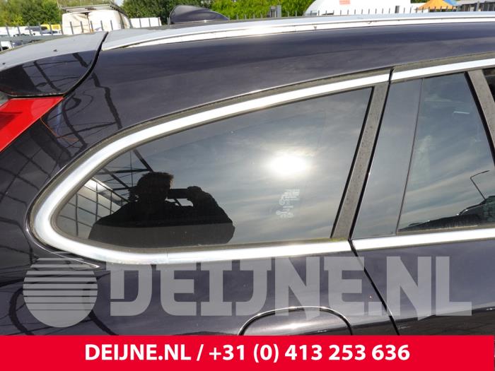 Volvo V60 Zusätzliches Fenster 4-türig rechts hinten O325642