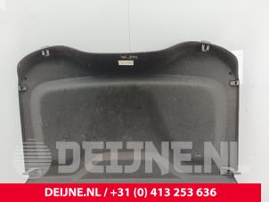 Lynk & Co 01 Hoedenplank O325649 foto 2