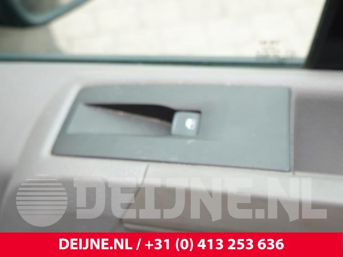 Volkswagen Crafter Electric window switch O325704