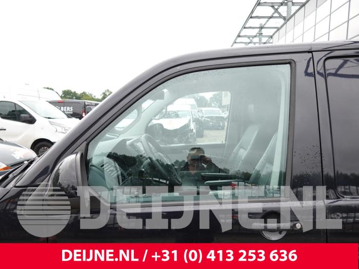 Volkswagen Transporter Türscheibe 2-türig links O325929