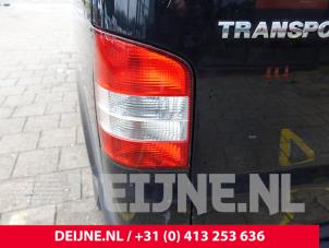 Volkswagen Transporter Rücklicht links O325823 foto 2