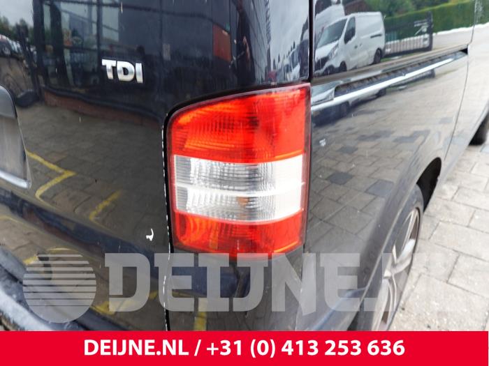 Volkswagen Transporter Taillight, right O325824