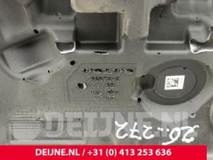 Volvo S60 Motor Schutzblech O325814 foto 3