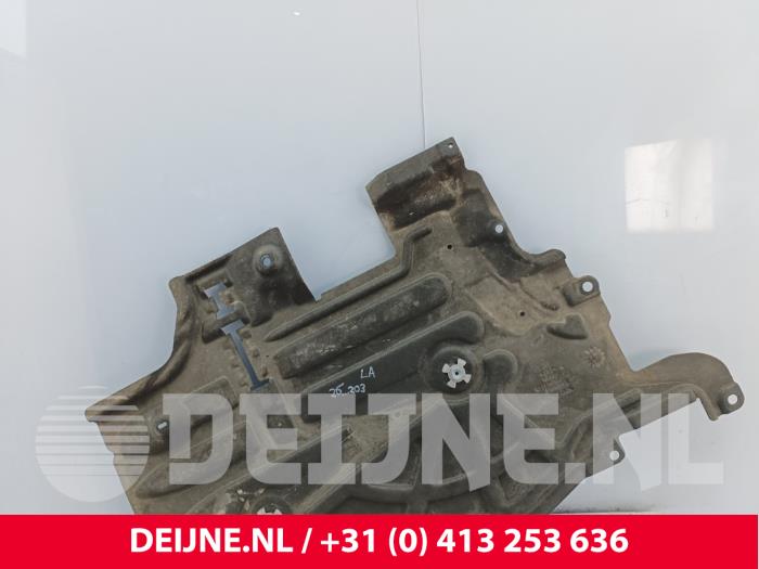 Volvo V60 Bash plate O326101