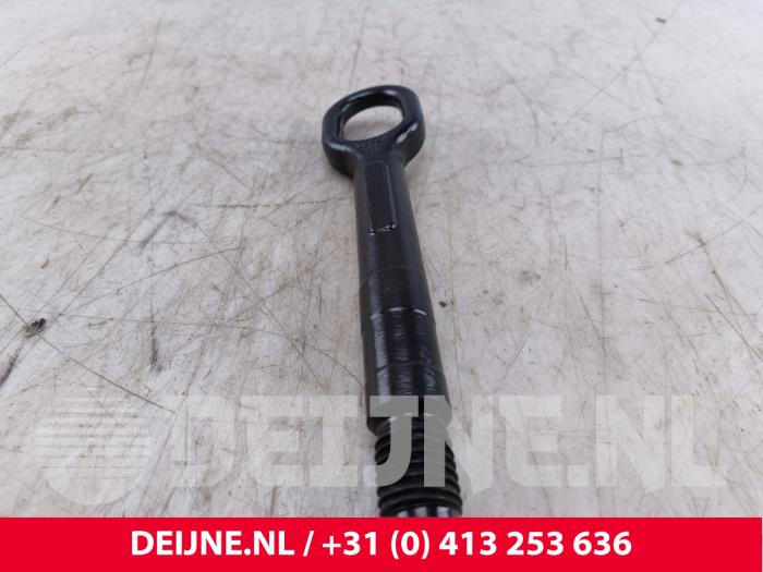 Volkswagen Crafter Abschleppöse vorne O326434
