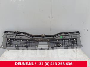 Lynk & Co 01 Afdekking slotvanger achter O326283 foto 2