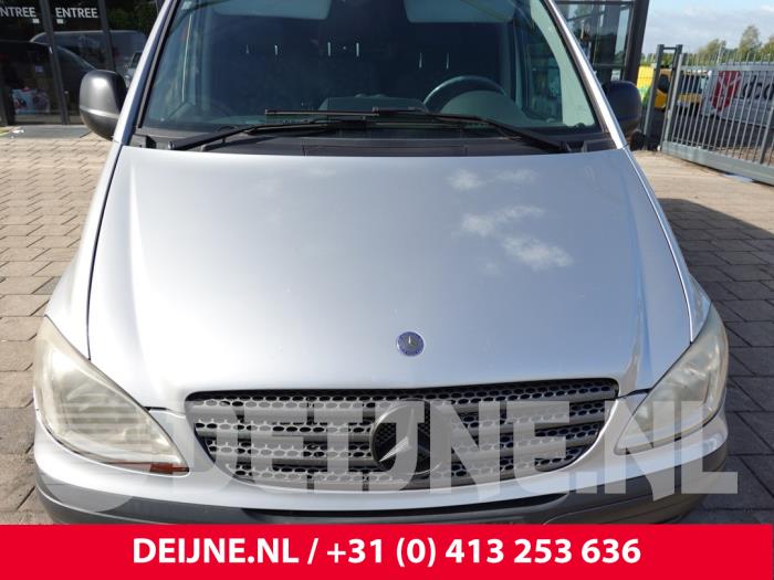 Mercedes Vito Grillleiste O326481