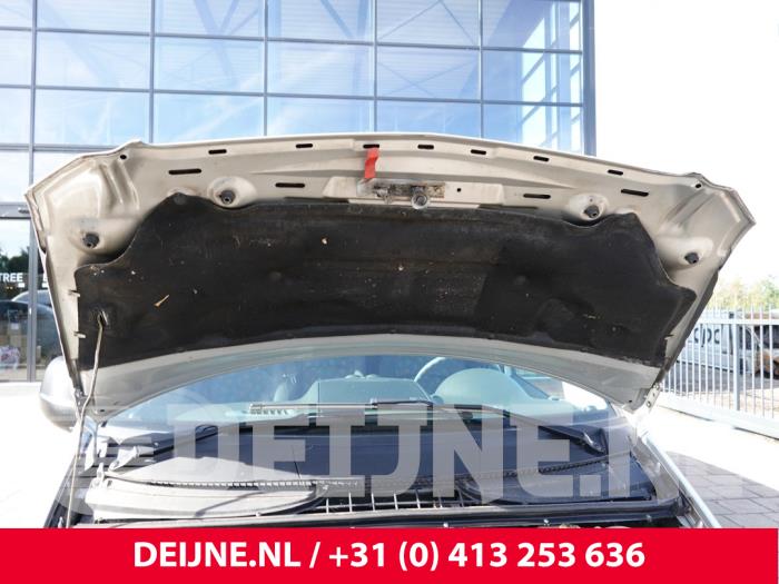 Mercedes Vito Motorhaube Scharnier O326498