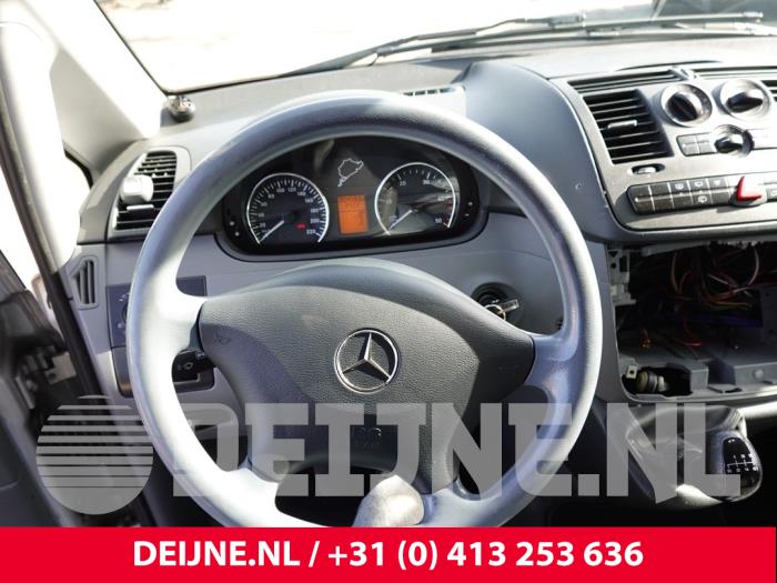 Mercedes Vito Lenkrad O326533