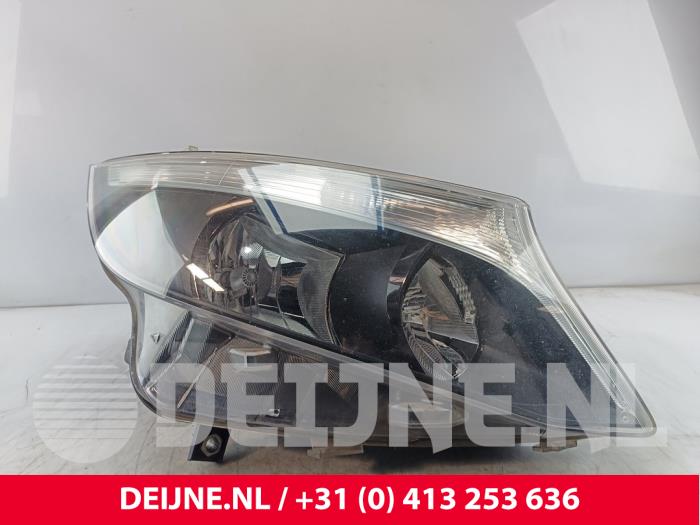 Mercedes Vito Koplamp rechts O326640