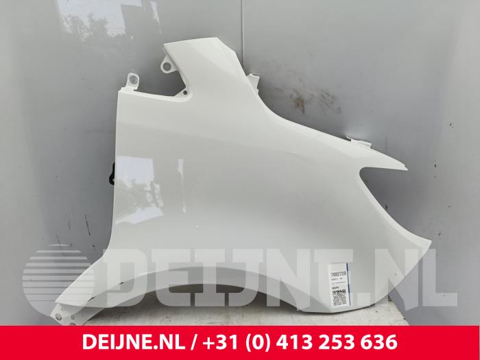 Mercedes Sprinter Scherm rechts-voor O326628