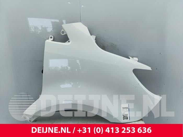 Mercedes Sprinter Scherm rechts-voor O326626