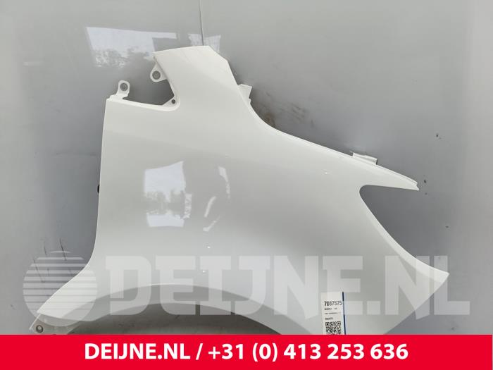 Mercedes Sprinter Scherm rechts-voor O326623