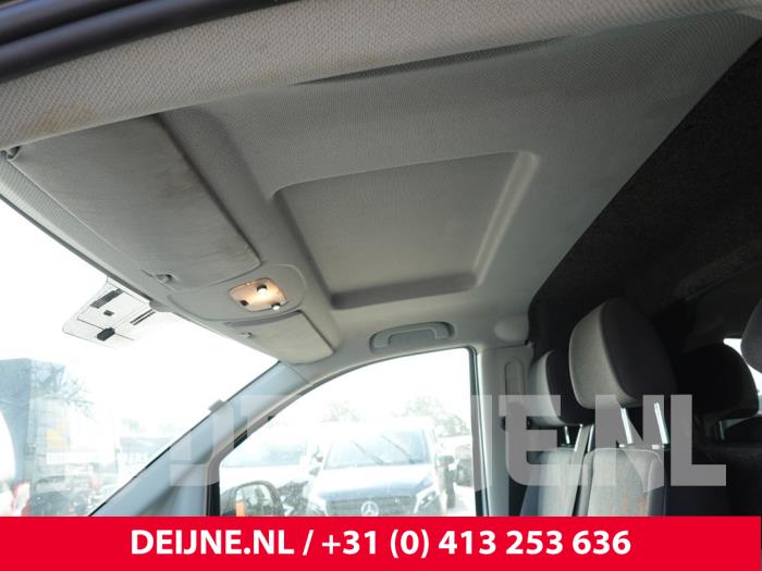 Mercedes Vito Dachverkleidung O326650