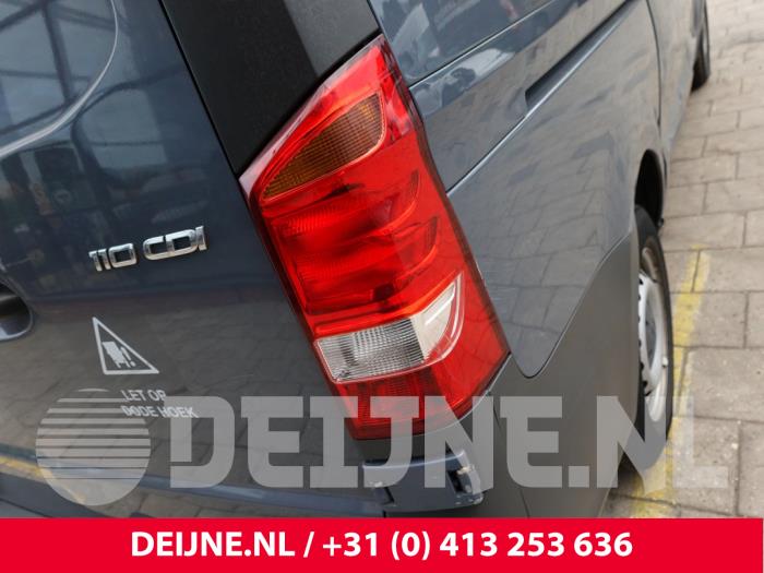 Mercedes Vito Achterlicht rechts O326677