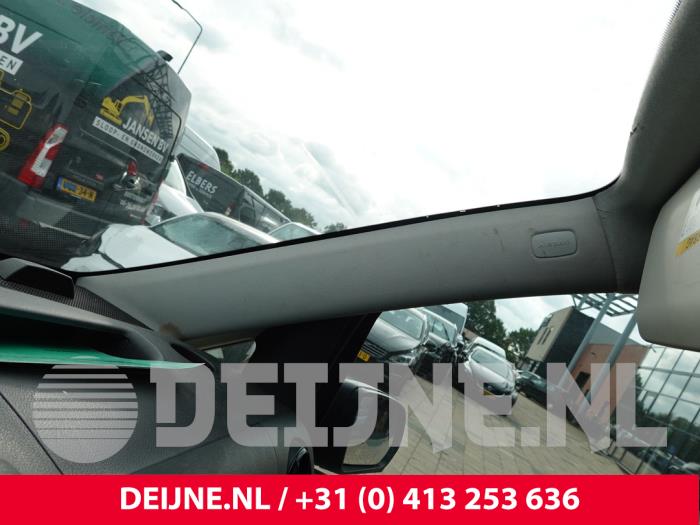 Mercedes Vito A-stijl Afdekkap rechts O326682