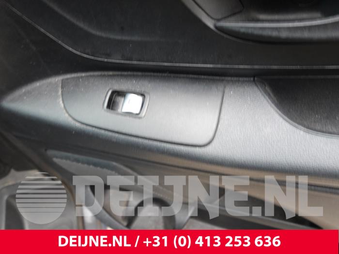 Mercedes Vito Elektrisch Raam Schakelaar O326704