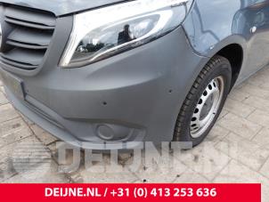 Mercedes Vito Voorbumper O326776 foto 2