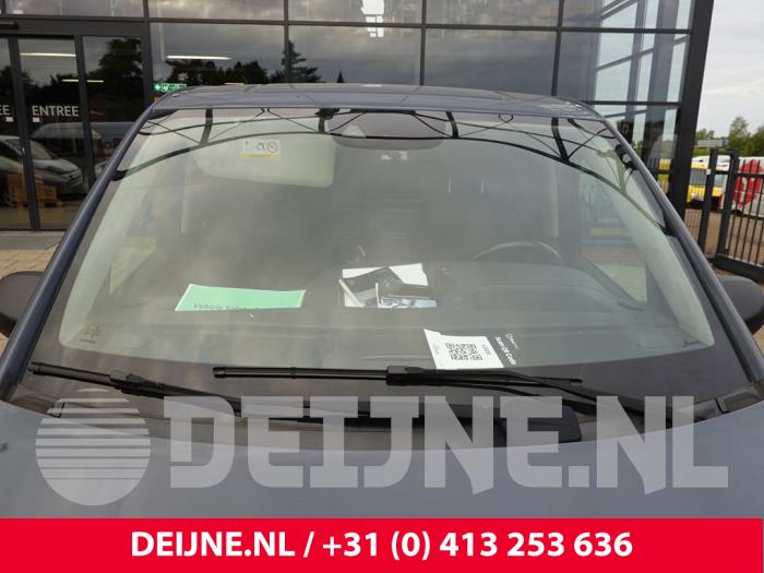 Mercedes Vito Voorruit O326779