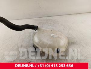 Lynk & Co 01 Expansion vessel O326813 photo 3