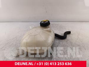 Lynk & Co 01 Expansion vessel O326813 photo 2