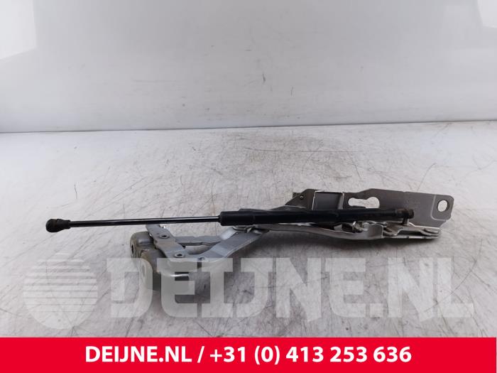 Volvo V60 Motorhaube Scharnier O326967