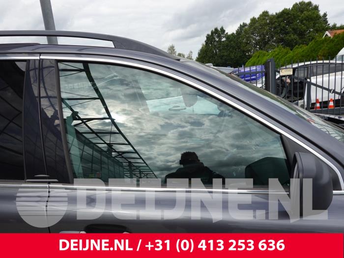 Volvo XC90 Türscheibe 4-türig rechts vorne O327119